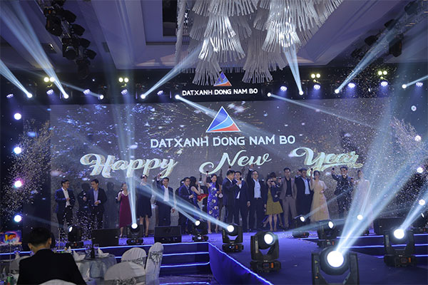 YEAR END PARTY 2021 - "TIME TO CHANGE"